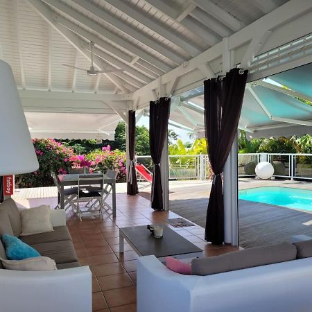 סן-פרנסואה Villa Ste Marthe Avec Piscine, Grande Terrasse, Jardin Intime Et Citerne D'Eau מראה חיצוני תמונה