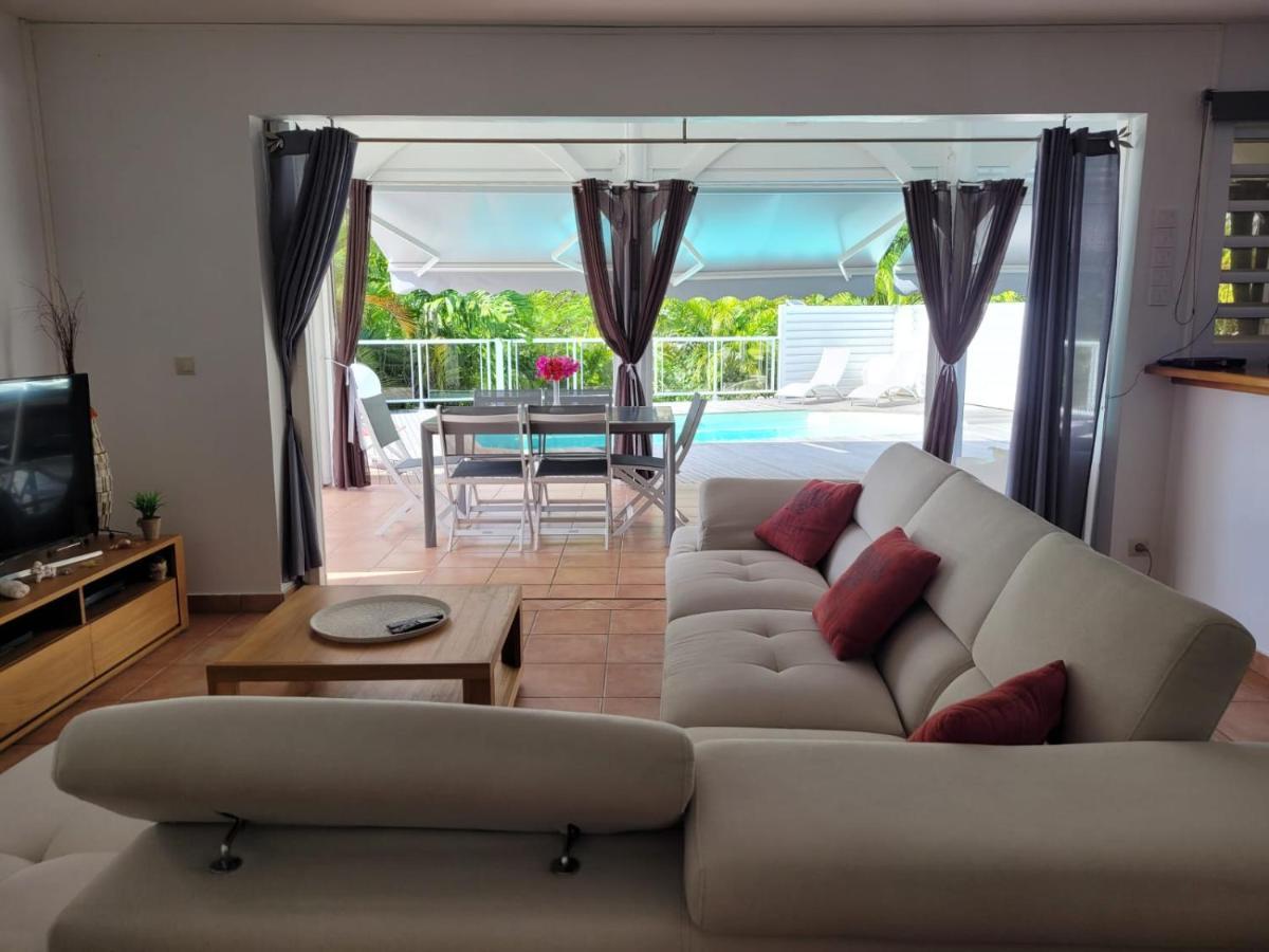 סן-פרנסואה Villa Ste Marthe Avec Piscine, Grande Terrasse, Jardin Intime Et Citerne D'Eau מראה חיצוני תמונה