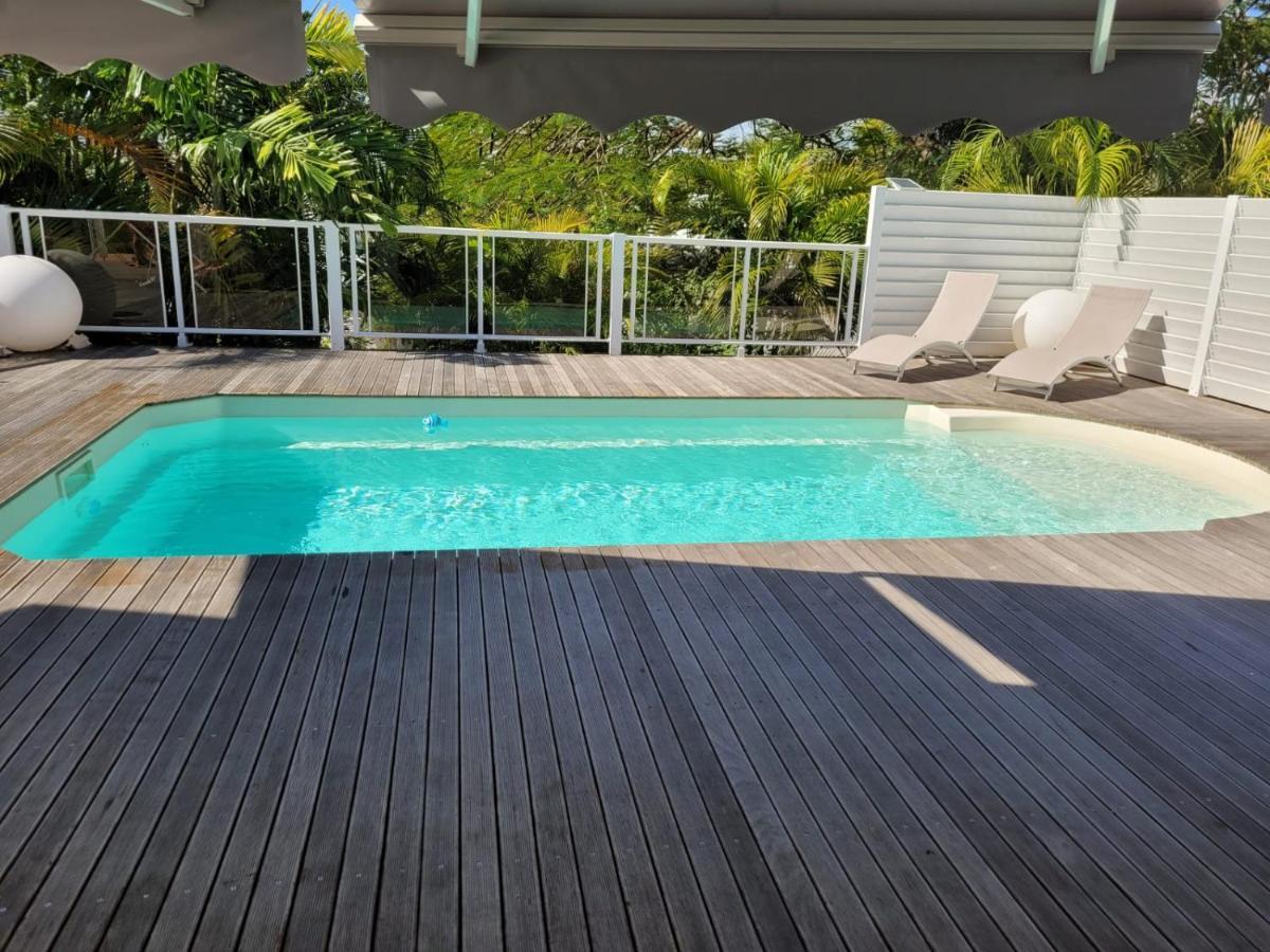סן-פרנסואה Villa Ste Marthe Avec Piscine, Grande Terrasse, Jardin Intime Et Citerne D'Eau מראה חיצוני תמונה