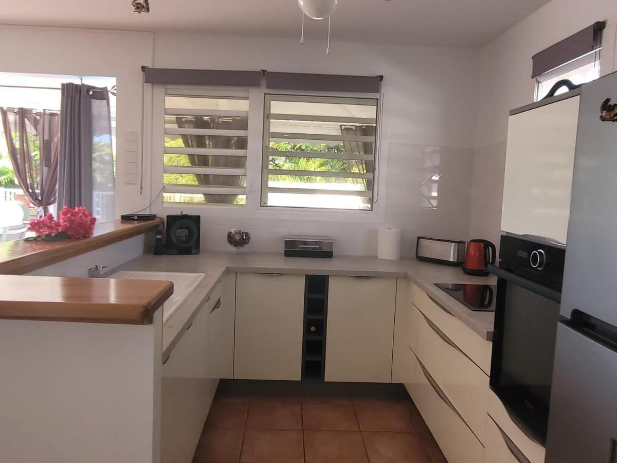 סן-פרנסואה Villa Ste Marthe Avec Piscine, Grande Terrasse, Jardin Intime Et Citerne D'Eau מראה חיצוני תמונה